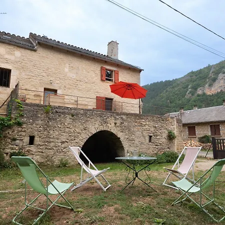 Le De Granade * Barjac (Lozere)