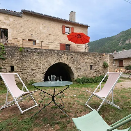 Le De Granade * Barjac (Lozere)